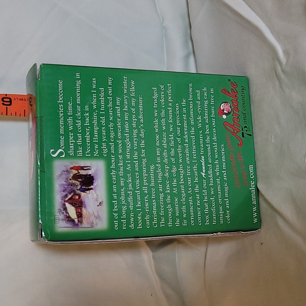 Annalee Christmas Ornament. Bedtime Santa with Slippers 2007 - Picture 4 of 11